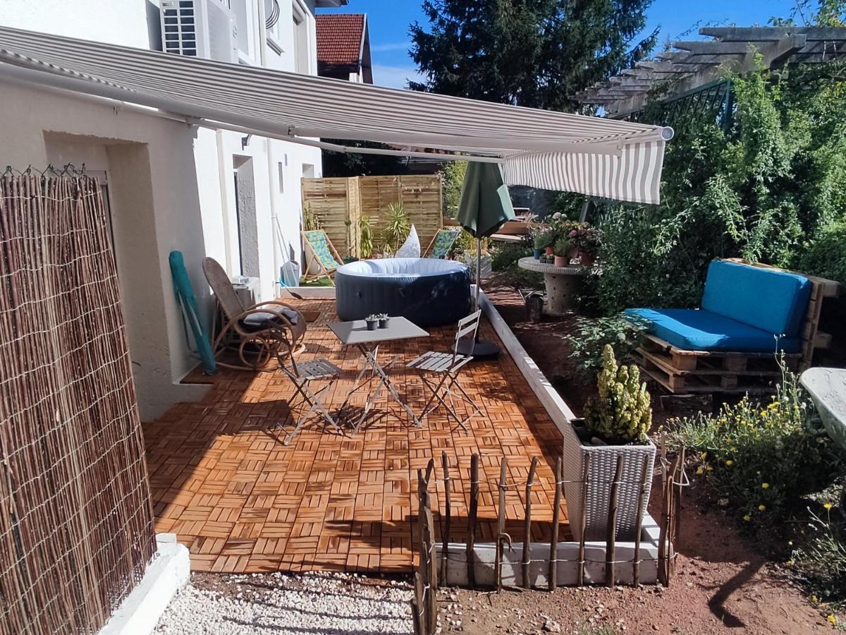 Superbe Appartement Avec Jacuzzi Avec Jardin Prive ليون المظهر الخارجي الصورة